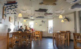 Whale'come ao Pico dining room - Azores