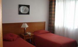 hotel residencial ermida dos remedios praia vitoria terceira azores guestroom